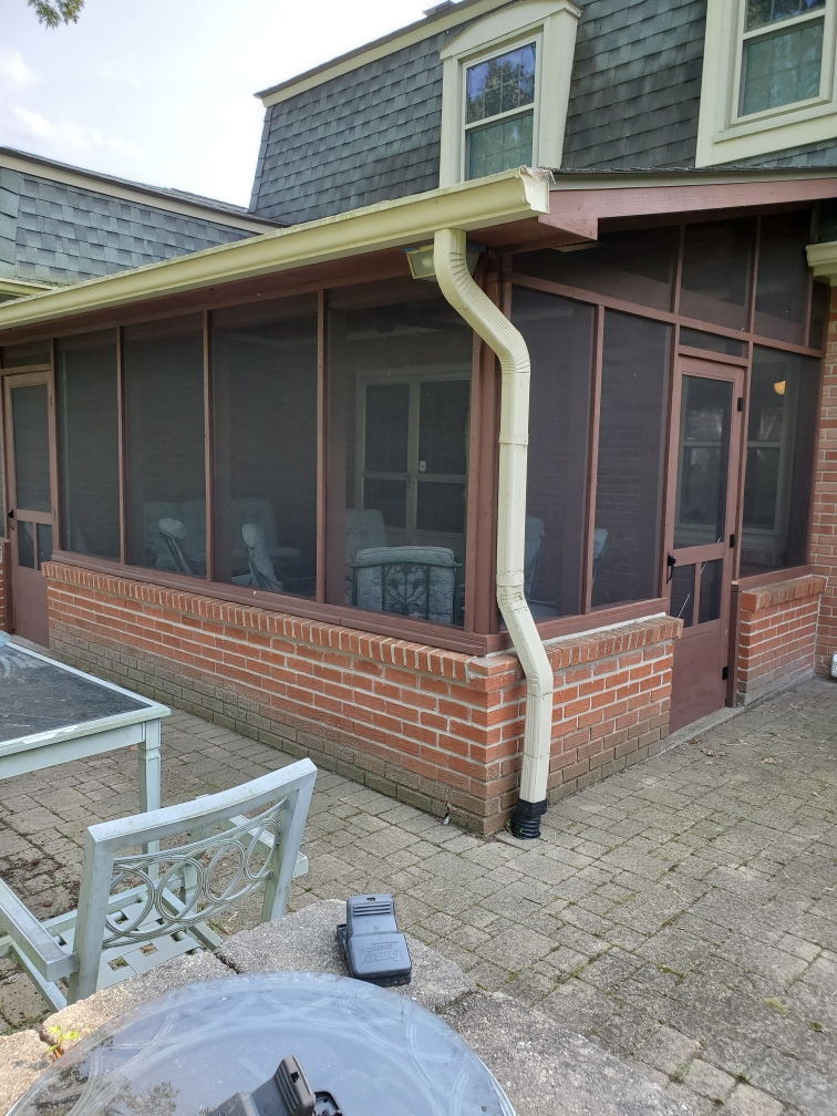 Porch rescreen - After